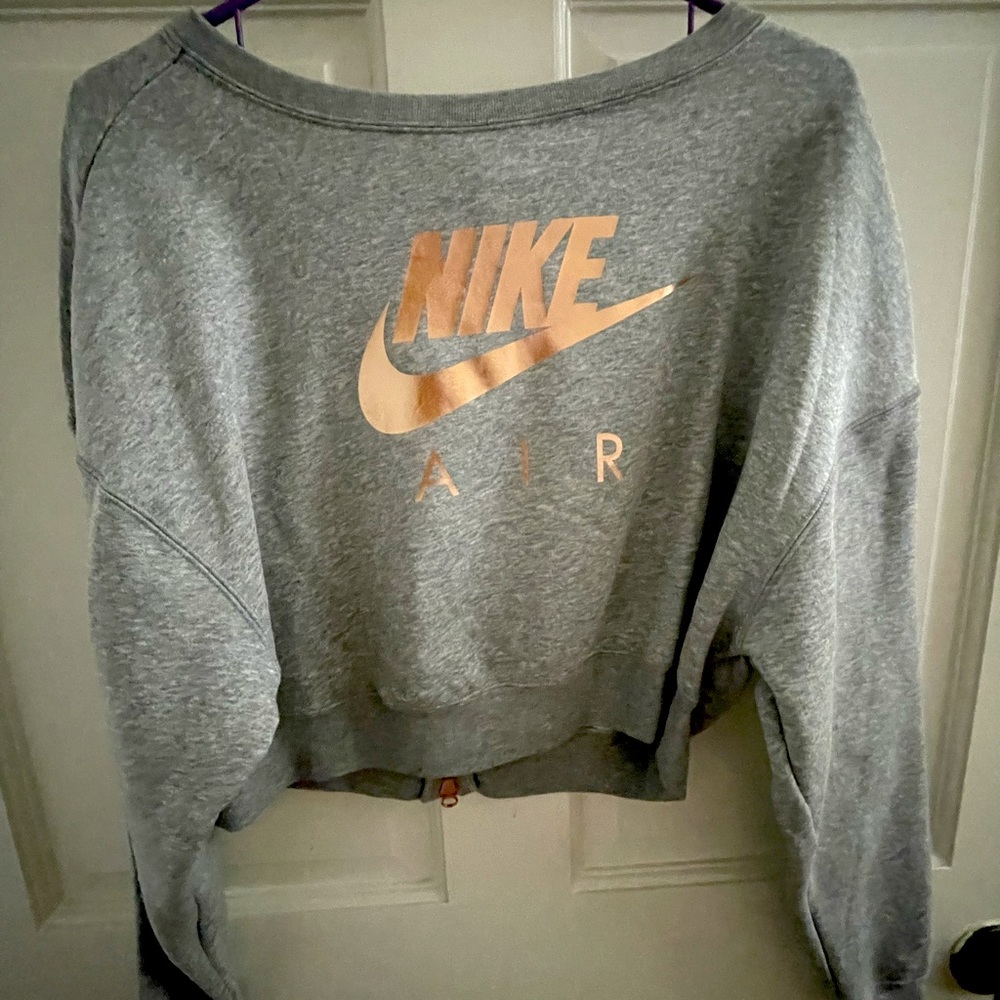 Nike Sweatshirt *NWOT*
